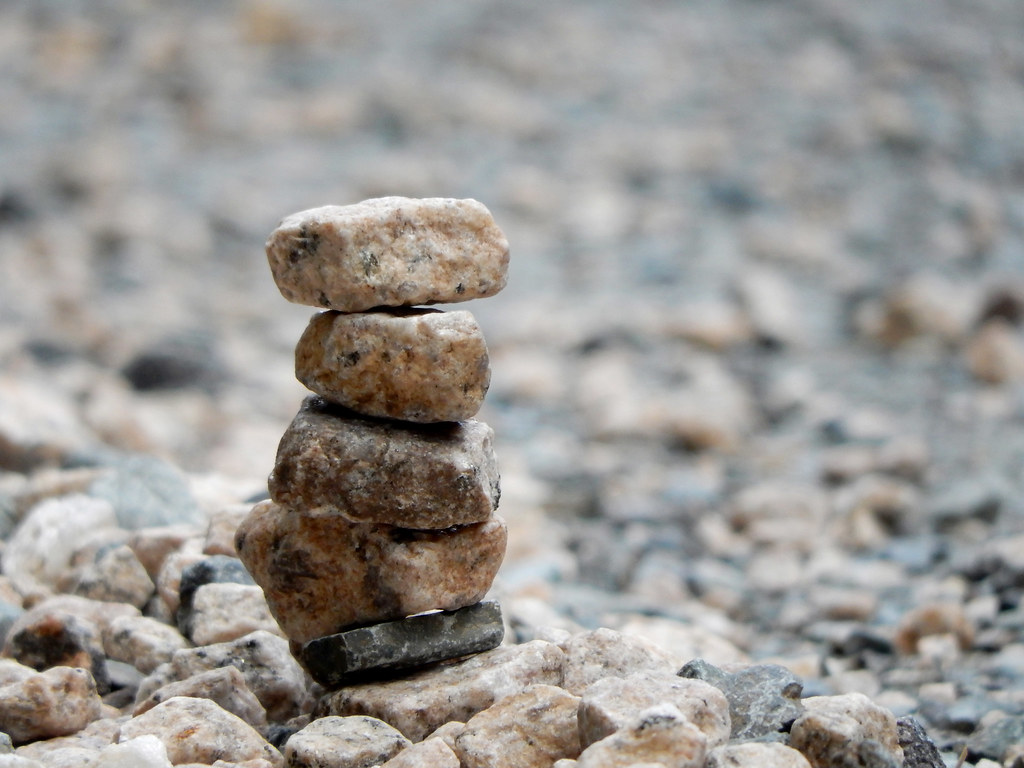 stacked rocks on a beach, credit: https://flic.kr/p/LhbFfr